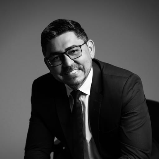 Dr. Douglas de Melo